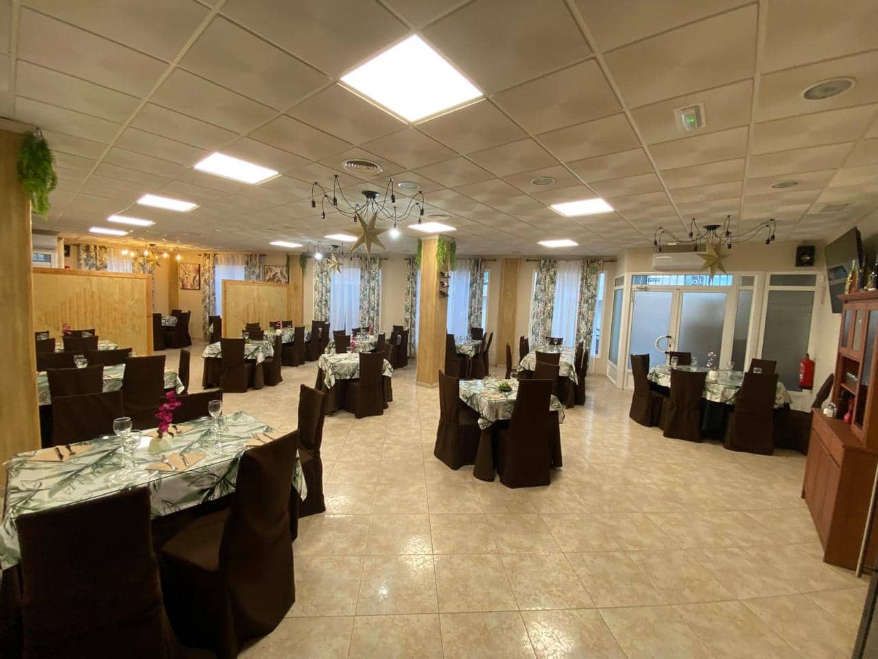 2 soveværelse Virksomhed til salg i Albox - € 450.000 (Ref: 8668624)