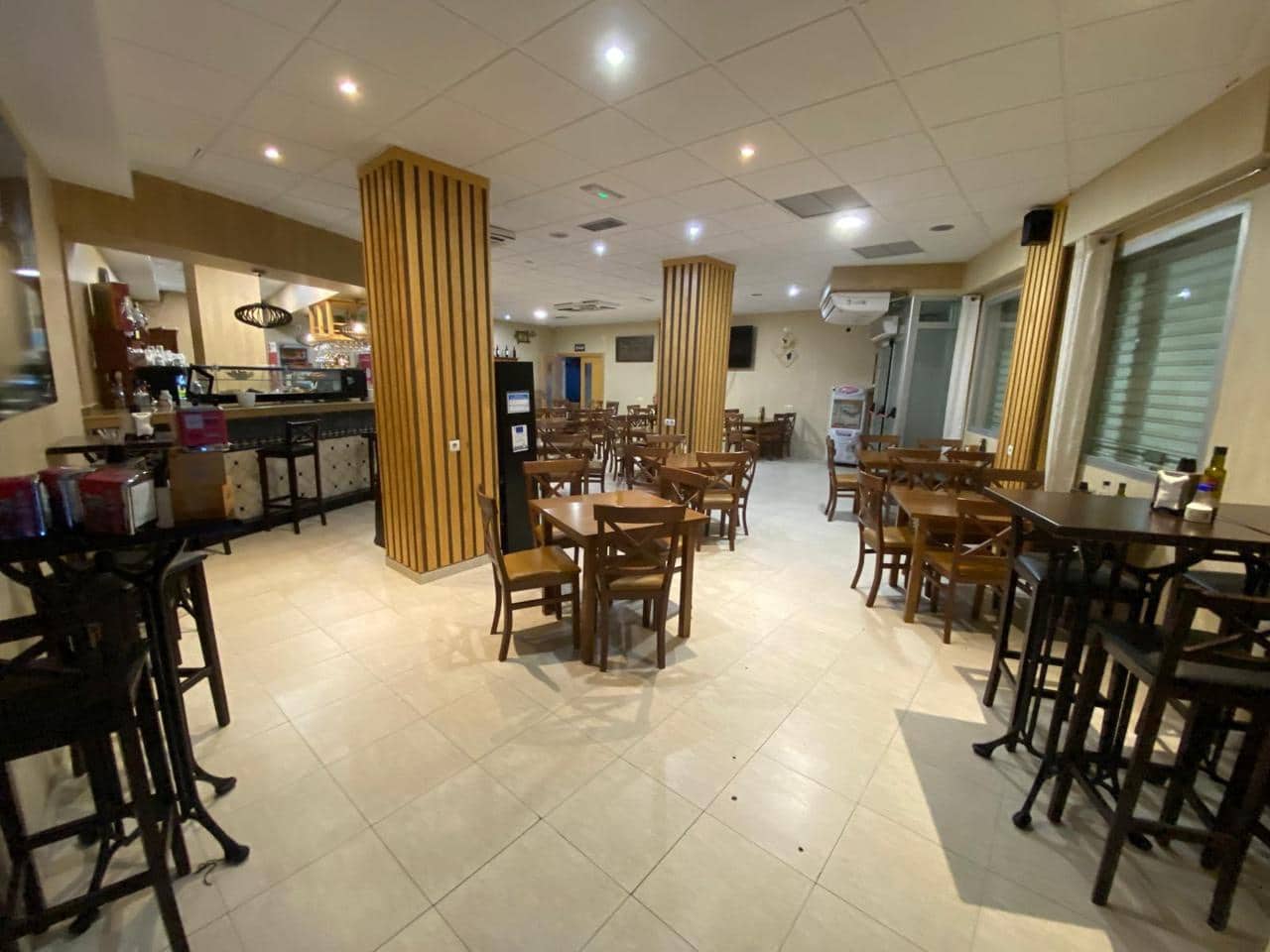 2 soveværelse Virksomhed til salg i Albox - € 450.000 (Ref: 8668624)