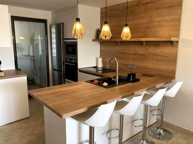 2 sovrum Lägenhet att hyra i Valle del Este, Vera med pool garage - 750 € (Ref: 8676757)