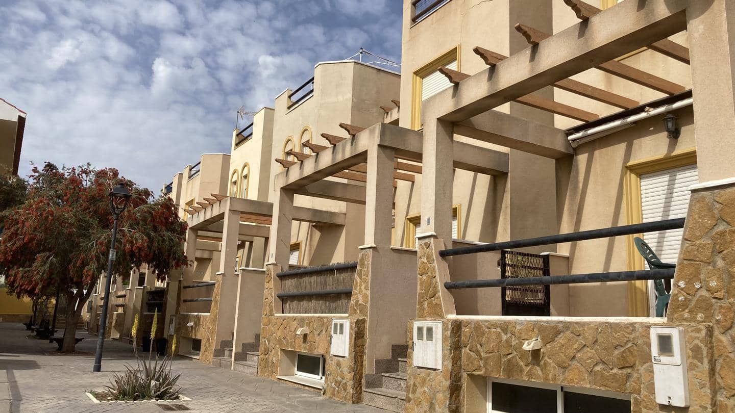 2 sovrum Lägenhet att hyra i Cuevas del Almanzora - 550 € (Ref: 8930641)