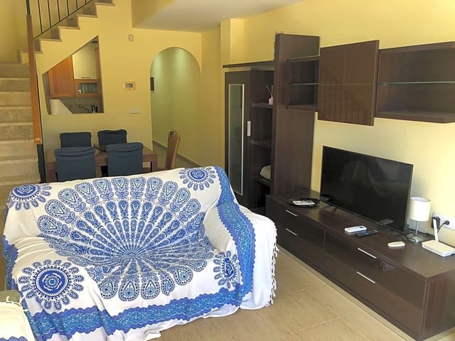 Piso de 2 habitaciones en Cala Marqués, Vera en alquiler vacacional con piscina - 850 € (Ref: 8948098)