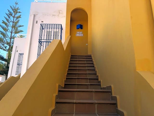 Piso de 2 habitaciones en Cala Marqués, Vera en alquiler vacacional con piscina - 850 € (Ref: 8948098)