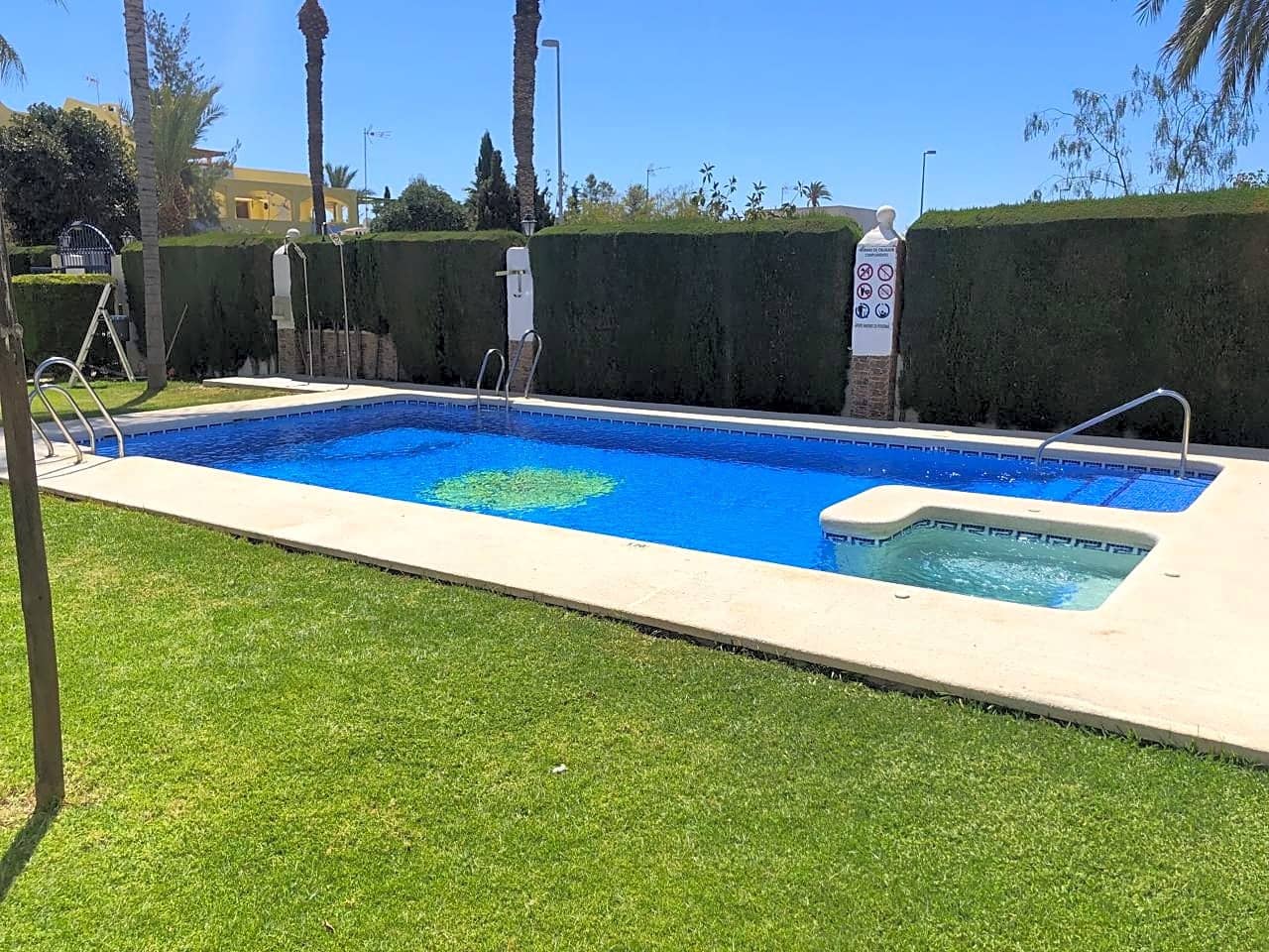   2 soveværelse   ferieLejlighed i Vera   med   swimmingpool   - € 850 (Ref: 8948098)