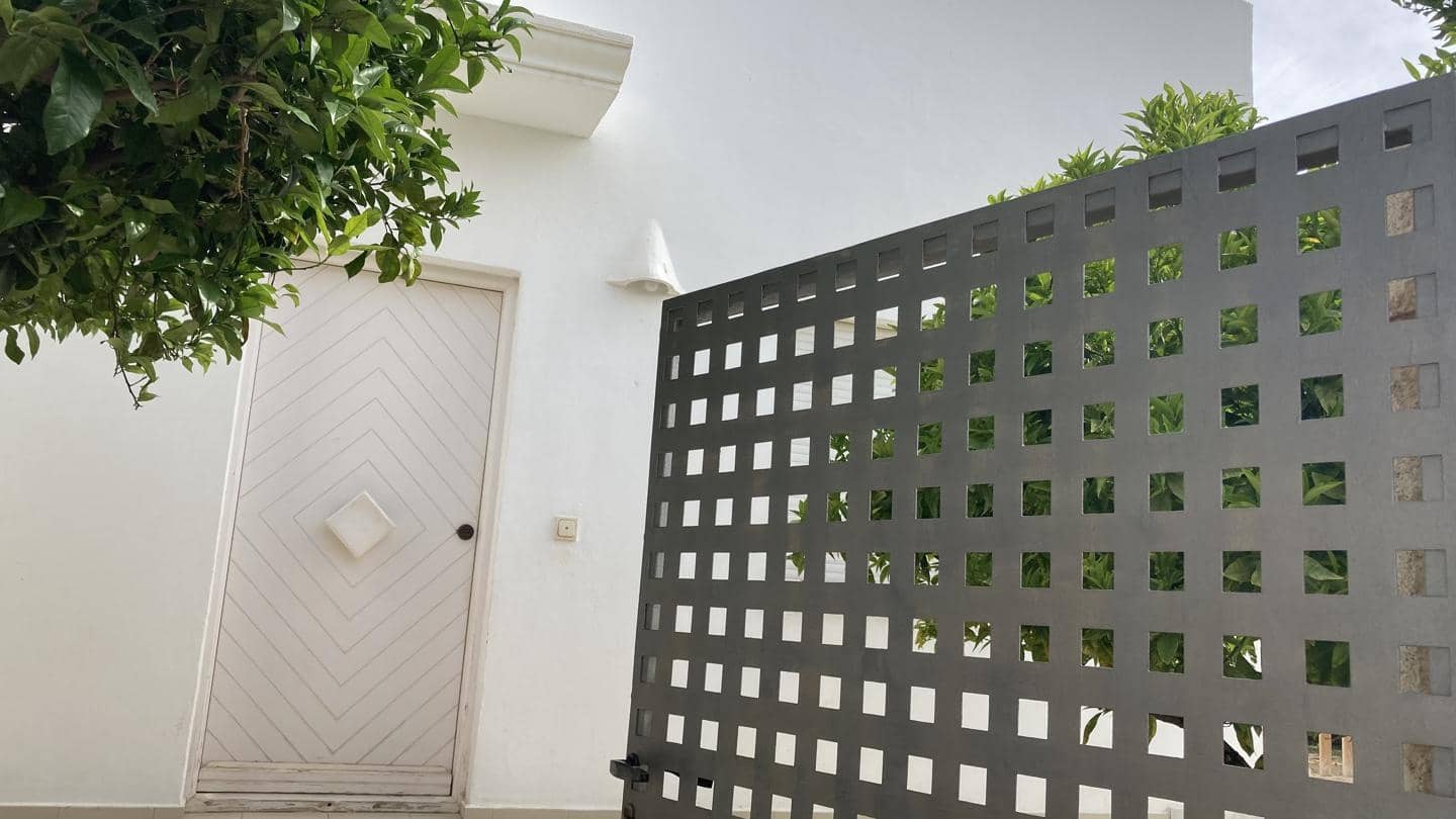 4 slaapkamer Villa voor vakantieverhuur in Vera met zwembad garage - € 2.200 (Ref: 8968801)