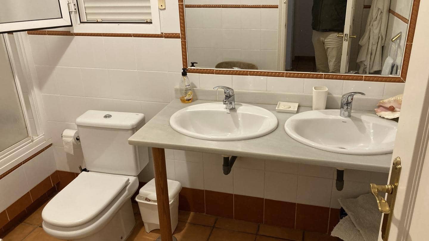 4 slaapkamer Villa voor vakantieverhuur in Vera met zwembad garage - € 2.200 (Ref: 8968801)