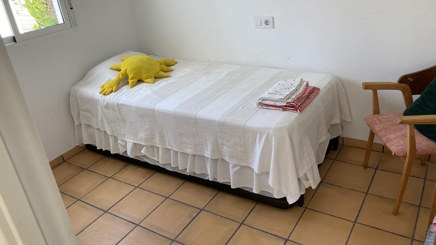 4 slaapkamer Villa voor vakantieverhuur in Vera met zwembad garage - € 2.200 (Ref: 8968801)