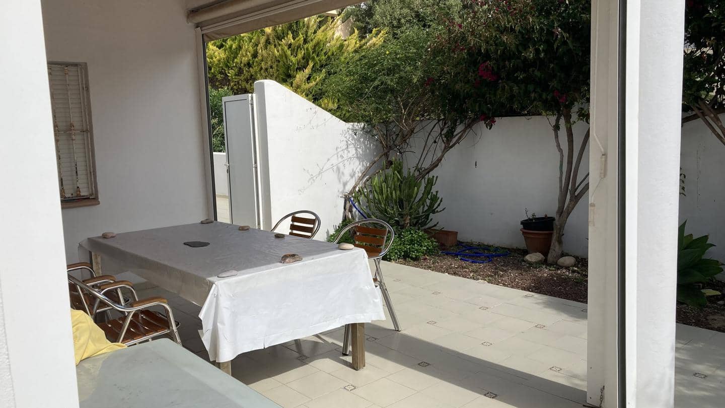 4 slaapkamer Villa voor vakantieverhuur in Vera met zwembad garage - € 2.200 (Ref: 8968801)