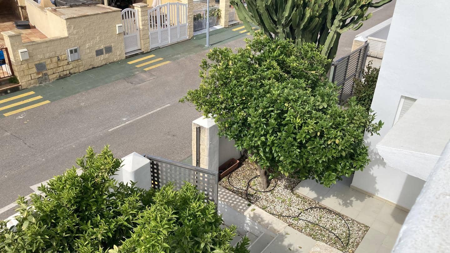 4 slaapkamer Villa voor vakantieverhuur in Vera met zwembad garage - € 2.200 (Ref: 8968801)