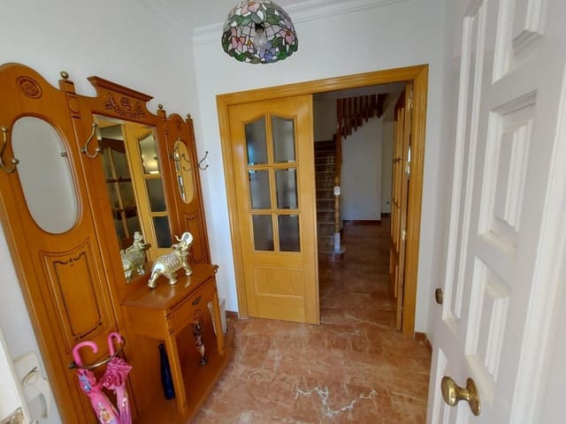 5 soveværelse Villa til salg i Huércal-Overa med garage - € 295.000 (Ref: 9030744)