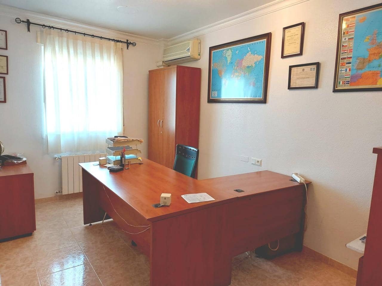 5 soveværelse Villa til salg i Huercal-Overa med garage - € 295.000 (Ref: 9030744)