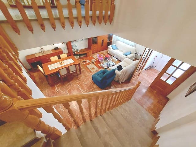 5 soveværelse Villa til salg i Huércal-Overa med garage - € 295.000 (Ref: 9030744)