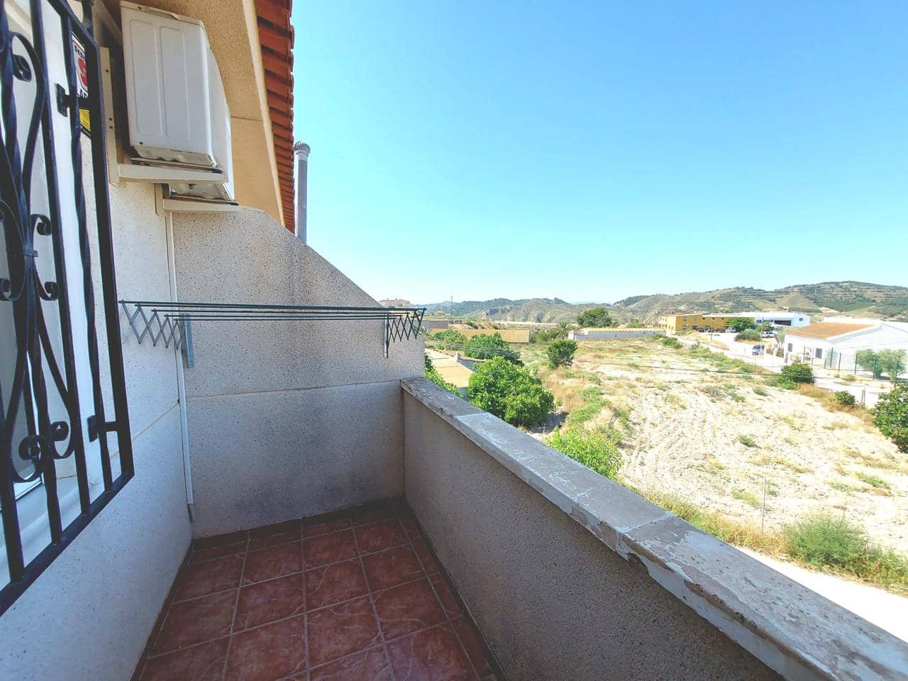 5 soveværelse Villa til salg i Huercal-Overa med garage - € 295.000 (Ref: 9030744)