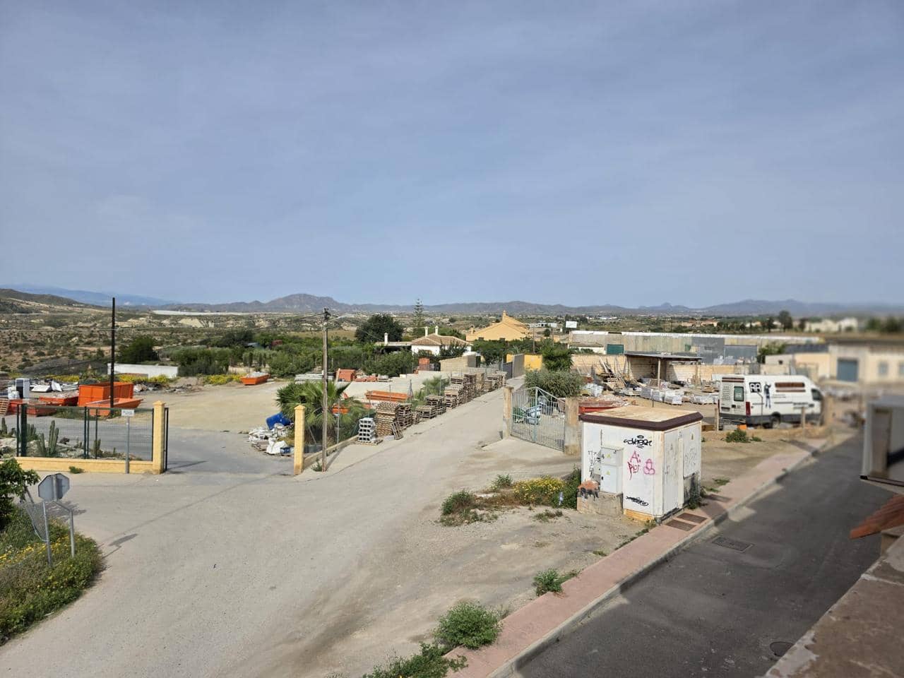 5 bedroom Villa for sale in Huercal-Overa with garage - € 295,000 (Ref: 9030744)