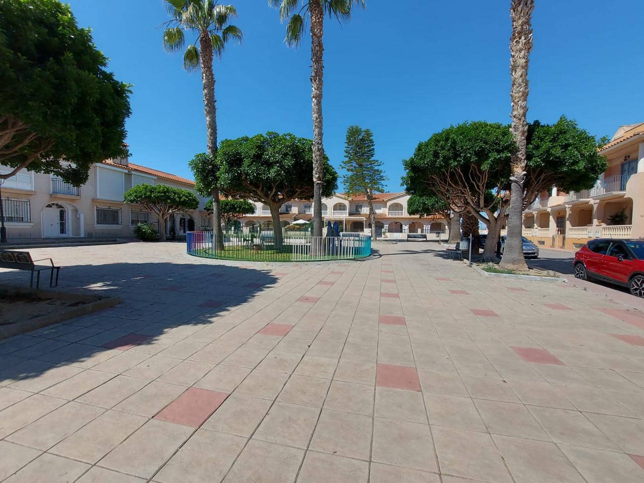 5 bedroom Villa for sale in Huercal-Overa with garage - € 295,000 (Ref: 9030744)