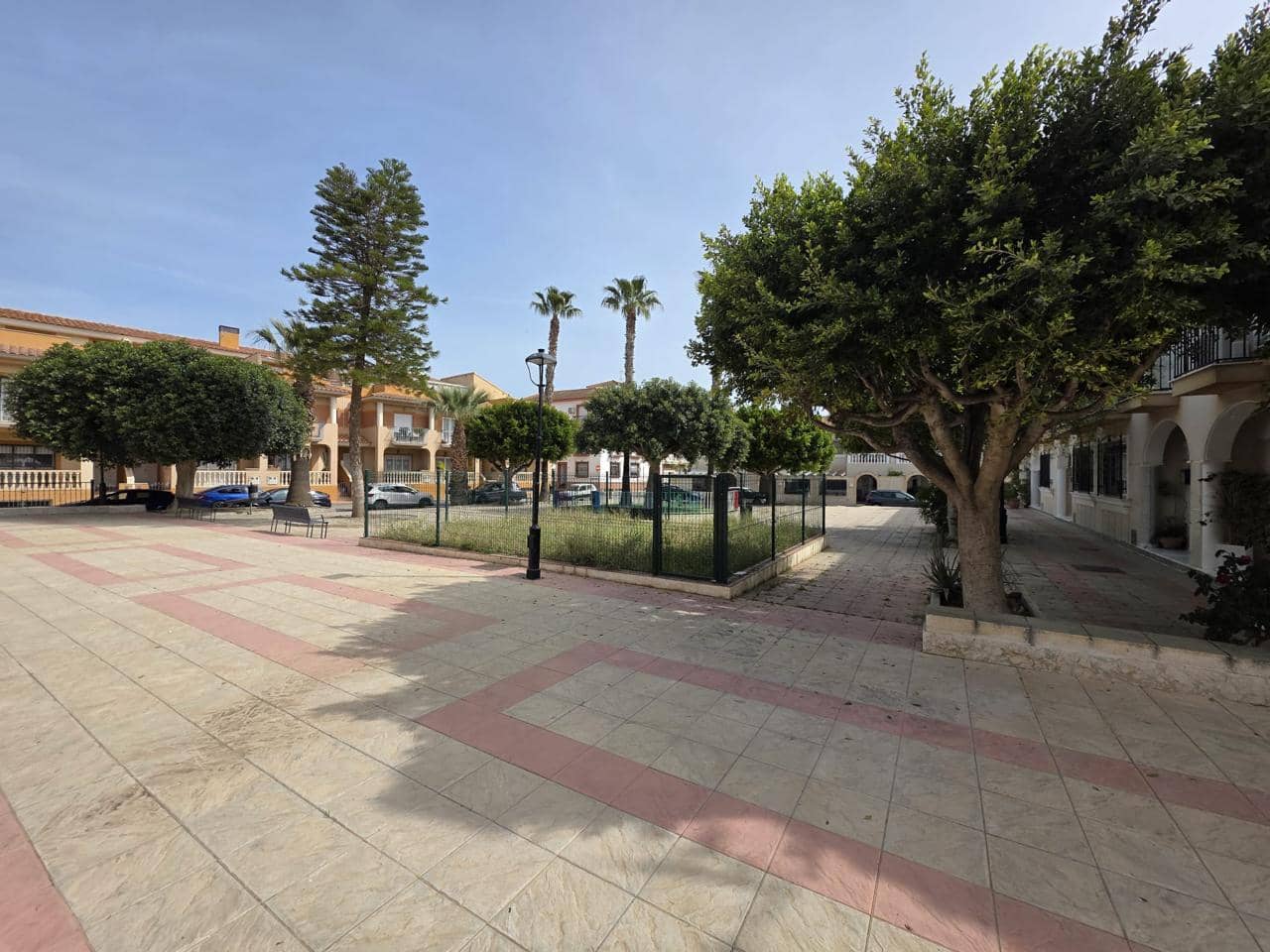 5 bedroom Villa for sale in Huercal-Overa with garage - € 295,000 (Ref: 9030744)