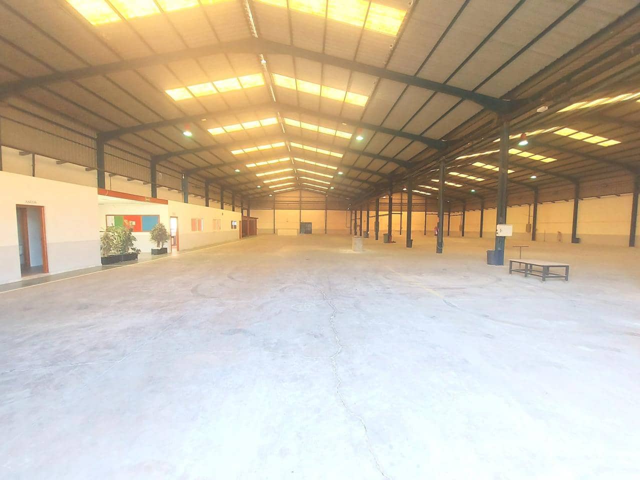 2 soveværelse Erhverv til salg i Antas - € 990.000 (Ref: 9132799)