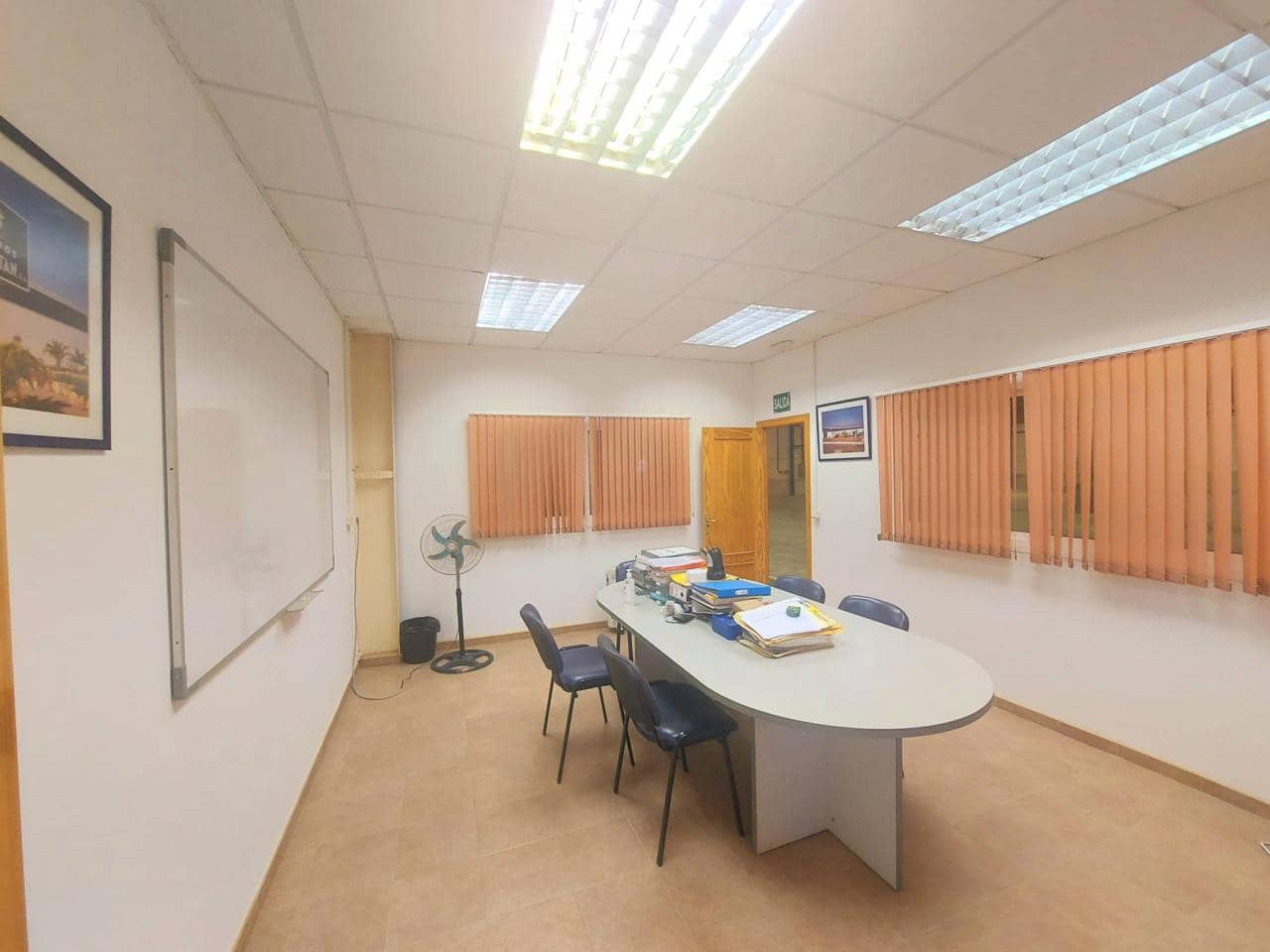 2 soveværelse Erhverv til salg i Antas - € 990.000 (Ref: 9132799)