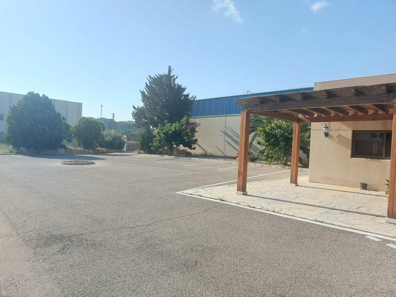 2 soveværelse Erhverv til salg i Antas - € 990.000 (Ref: 9132799)