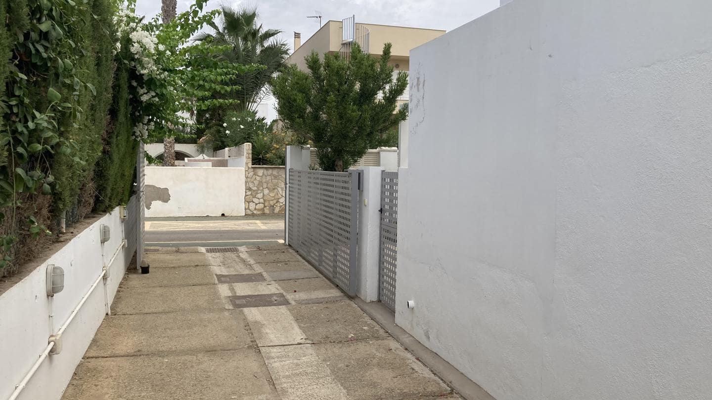 3 soveværelse Villa til leje i Vera med swimmingpool garage - € 1.200 (Ref: 9218936)