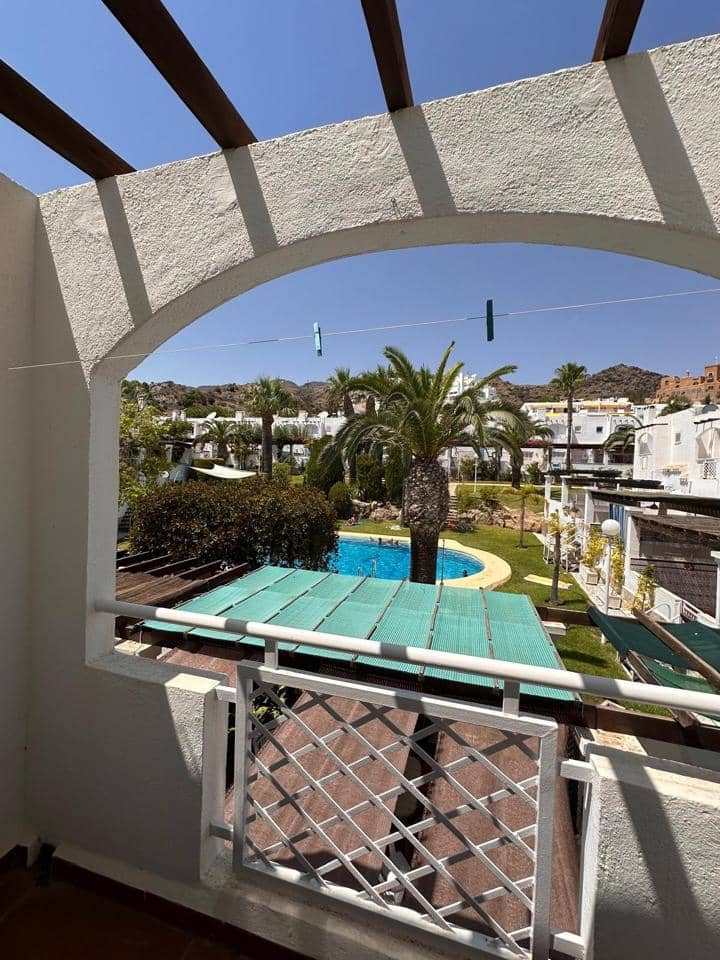 3 sypialnia Willa do wynajęcia w Mojacar z basenem garażem - 950 € (Ref: 9247904)