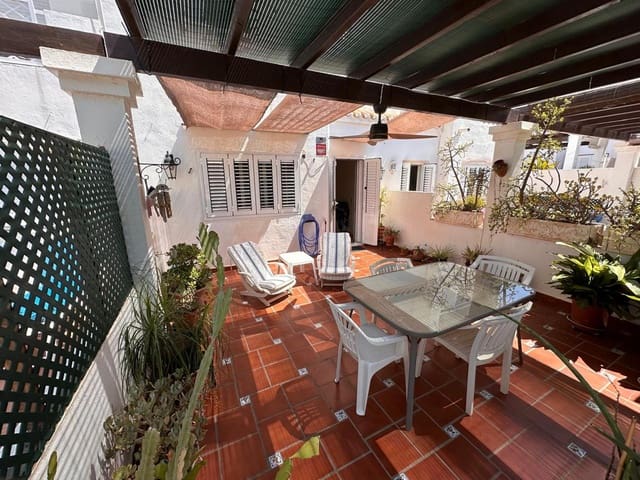 3 bedroom Villa for rent in Mojácar with pool garage - € 950 (Ref: 9247904)