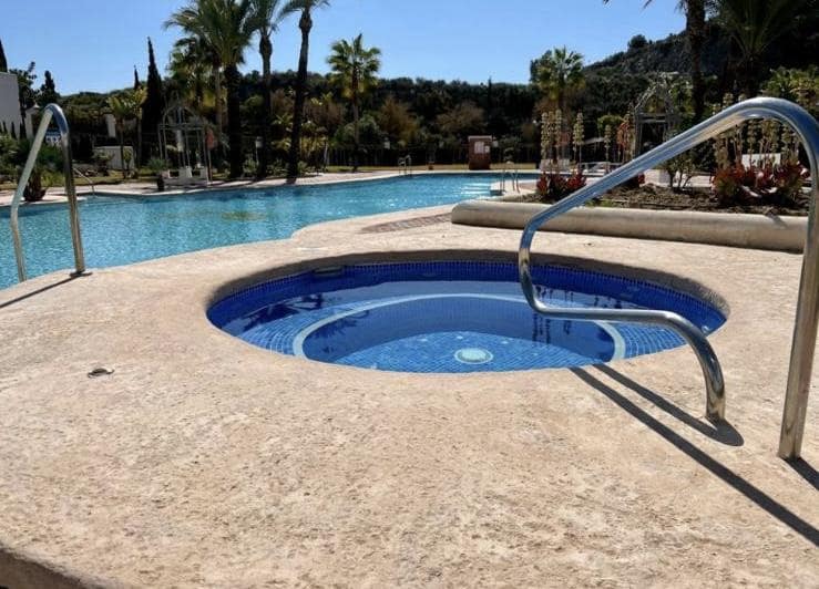 2 sovrum Lägenhet att hyra i Mojacar med pool - 1 100 € (Ref: 9247919)