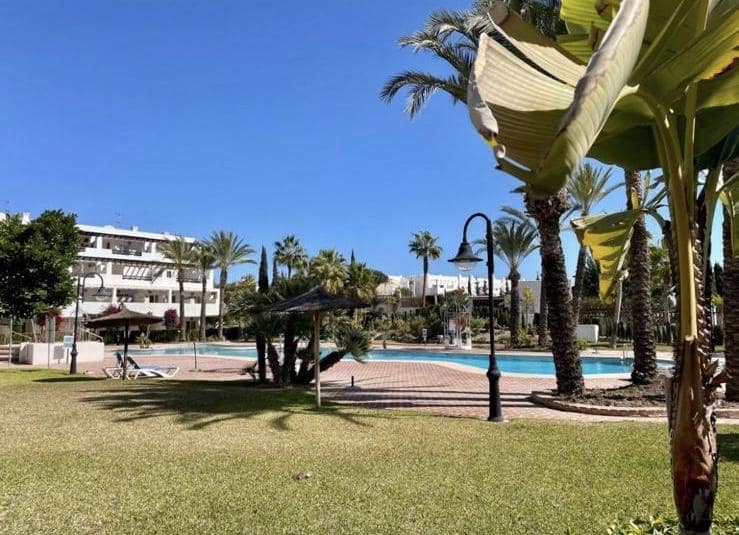 2 sovrum Lägenhet att hyra i Mojacar med pool - 1 100 € (Ref: 9247919)