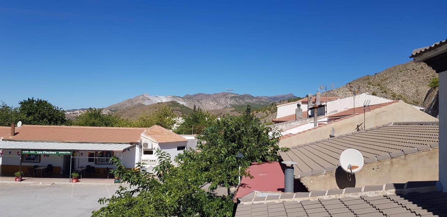 8 soveværelse Villa til salg i Somontin med garage - € 169.500 (Ref: 9267682)