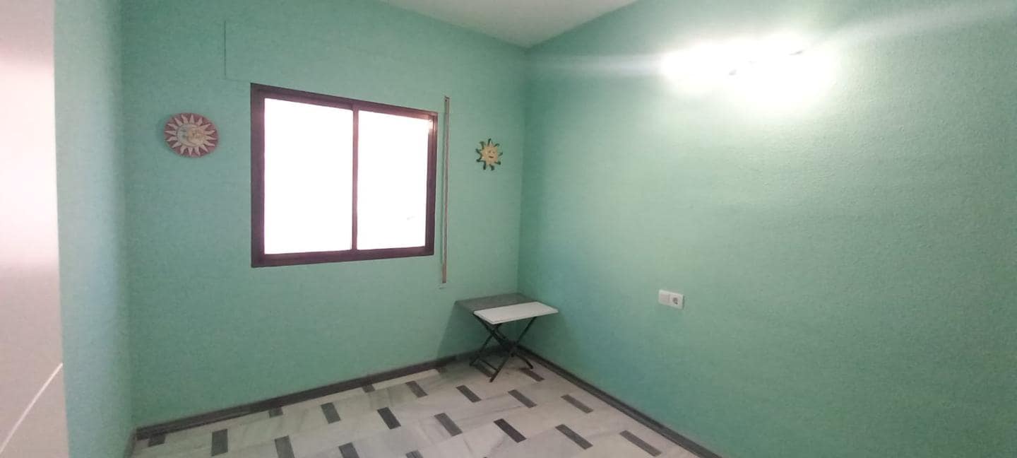 8 soveværelse Villa til salg i Somontin med garage - € 169.500 (Ref: 9267682)