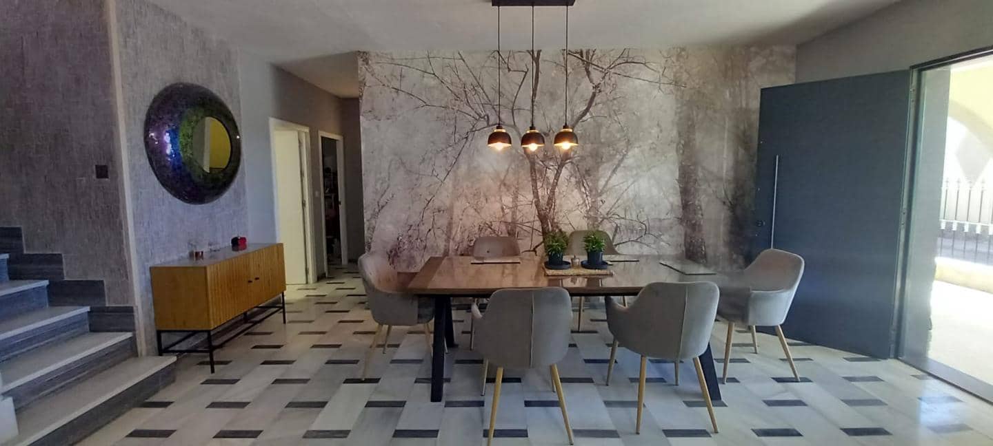 8 soveværelse Villa til salg i Somontin med garage - € 169.500 (Ref: 9267682)