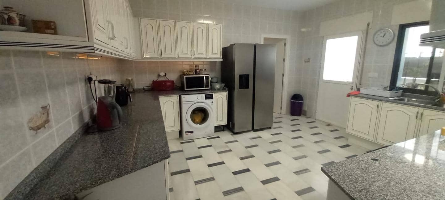 8 soveværelse Villa til salg i Somontin med garage - € 169.500 (Ref: 9267682)