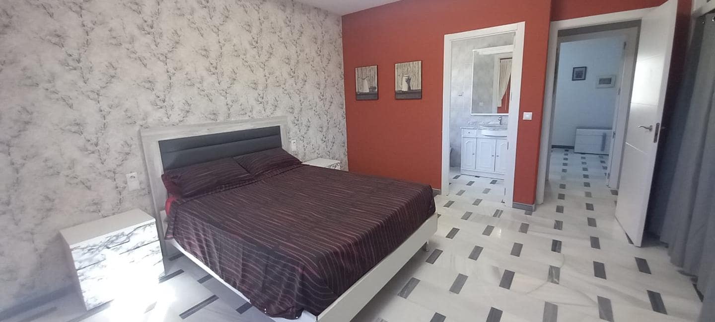 8 soveværelse Villa til salg i Somontin med garage - € 169.500 (Ref: 9267682)