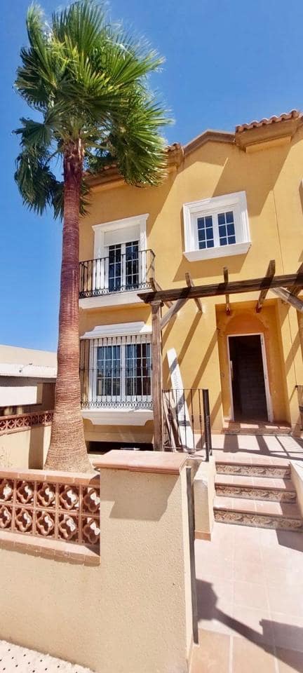 2 chambre Appartement à vendre à Cuevas del Almanzora avec piscine garage - 120 000 € (Ref: 9273057)