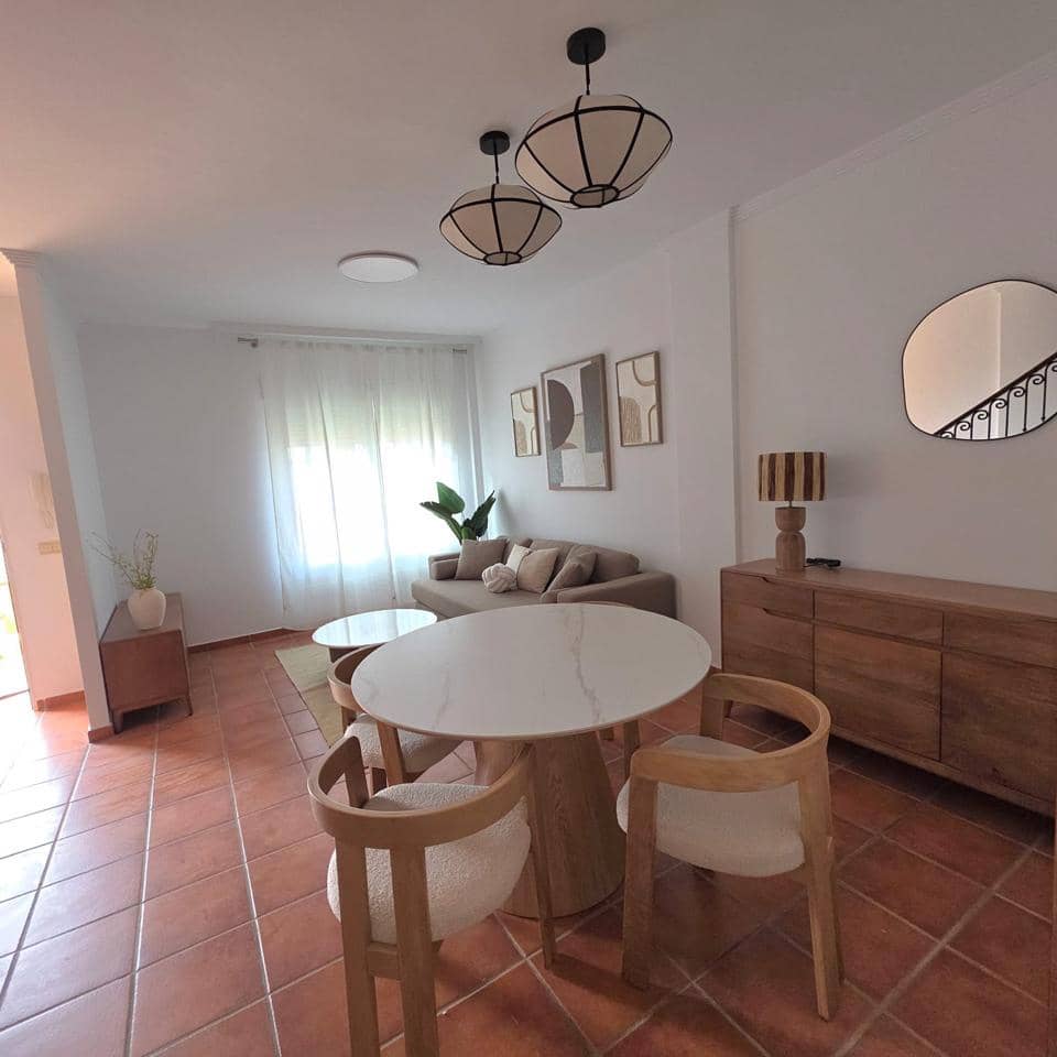 2 chambre Appartement à vendre à Cuevas del Almanzora avec piscine garage - 120 000 € (Ref: 9273057)