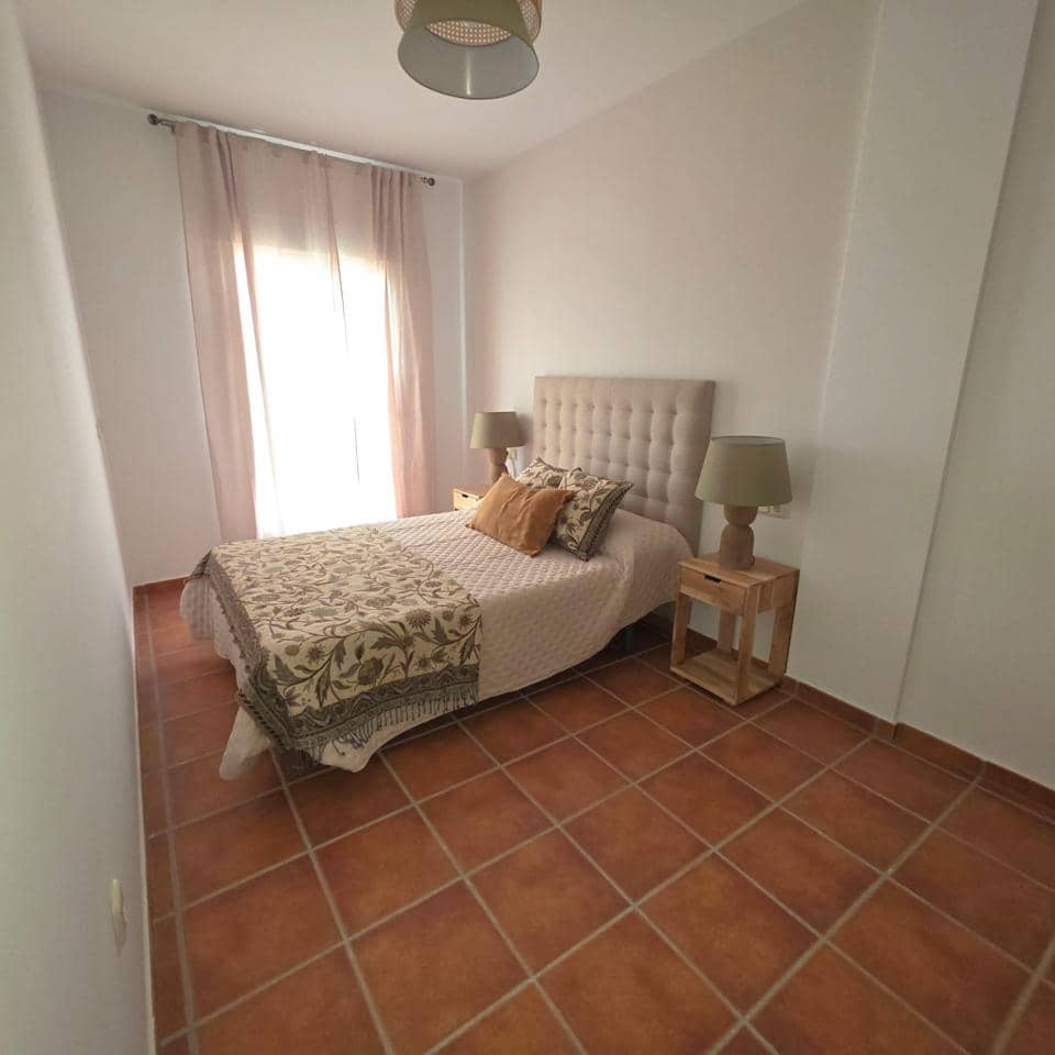 2 chambre Appartement à vendre à Cuevas del Almanzora avec piscine garage - 120 000 € (Ref: 9273057)