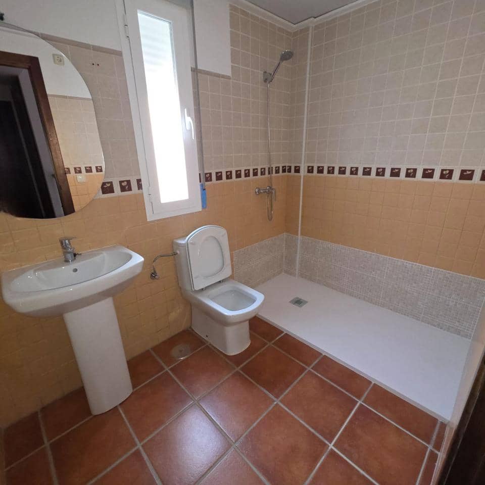 2 chambre Appartement à vendre à Cuevas del Almanzora avec piscine garage - 120 000 € (Ref: 9273057)