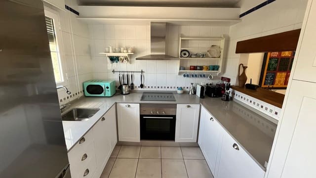 Appartement de 2 chambres à louer à Cala Marqués, Vera avec piscine garage - 950 € (Ref: 9285756)