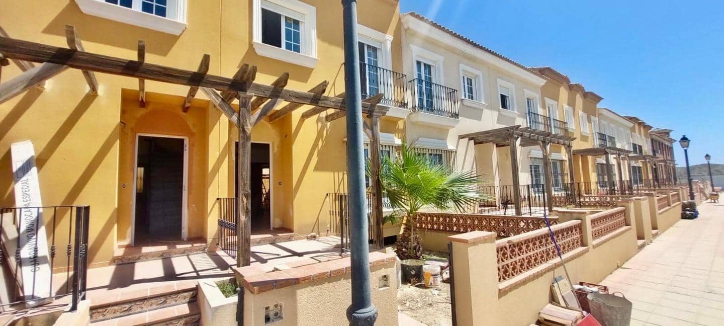 3 sypialnia Mieszkanie na sprzedaż w Cuevas del Almanzora z basenem garażem - 130 000 € (Ref: 9294116)