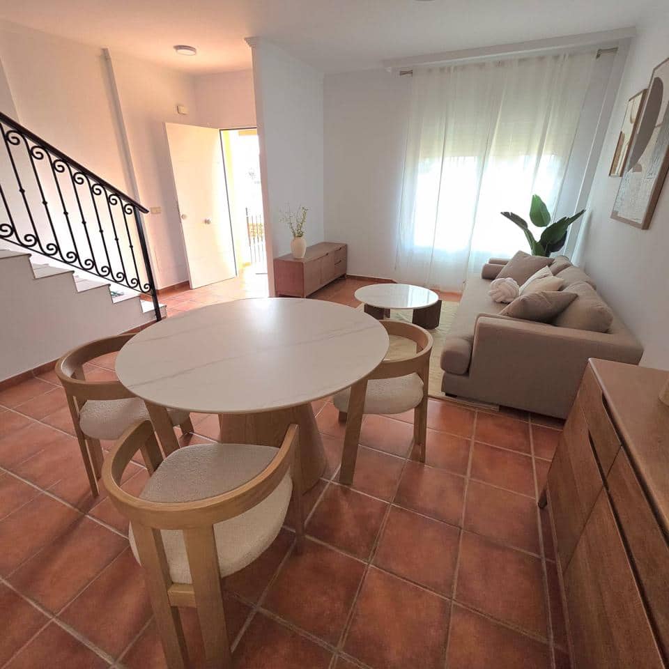 3 bedroom Flat for sale in Cuevas del Almanzora with pool garage - € 130,000 (Ref: 9294116)