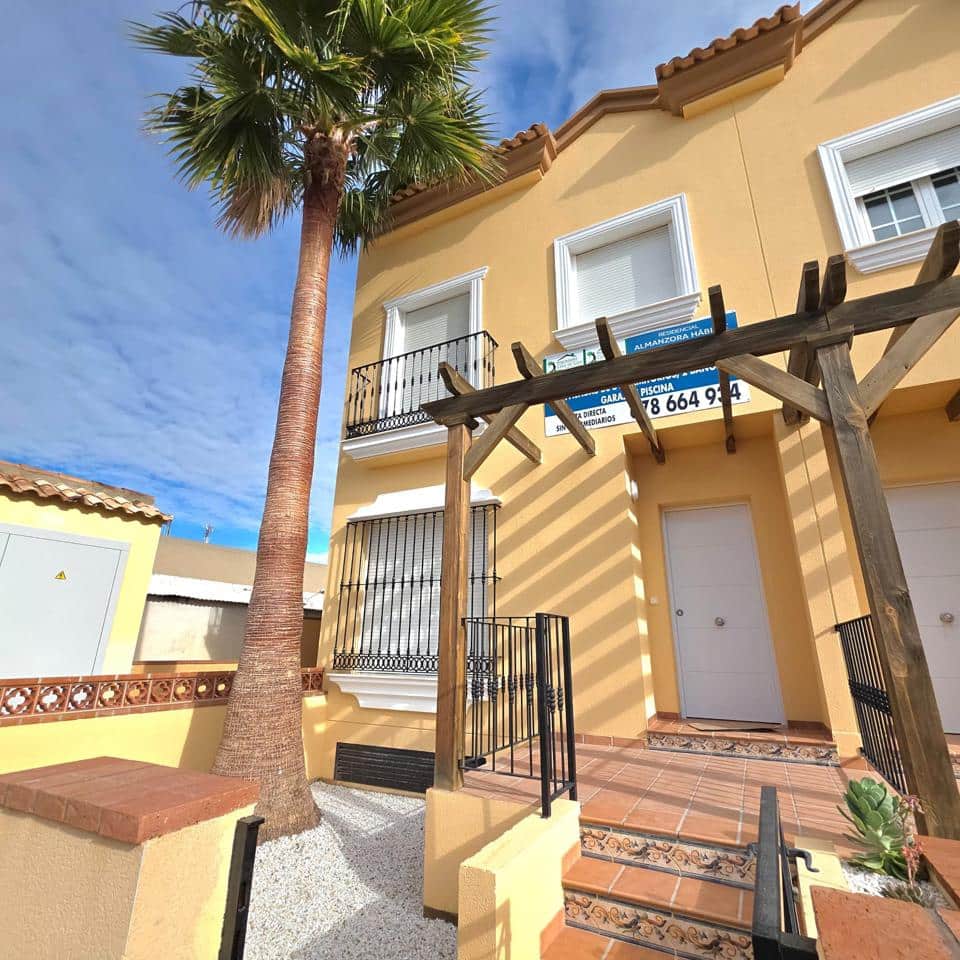 3 bedroom Flat for sale in Cuevas del Almanzora with pool garage - € 130,000 (Ref: 9294116)