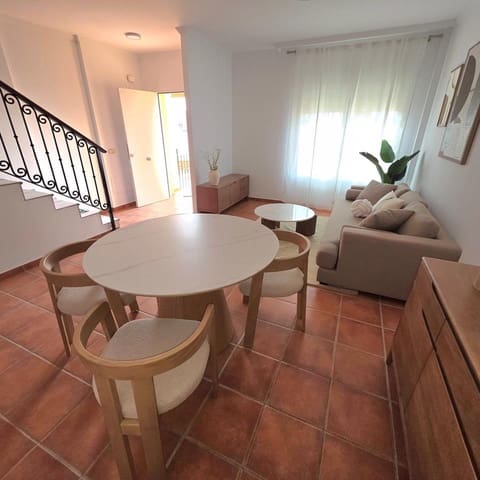 3 quarto Apartamento para venda em Cuevas del Almanzora com piscina garagem - 150 000 € (Ref: 9294116)
