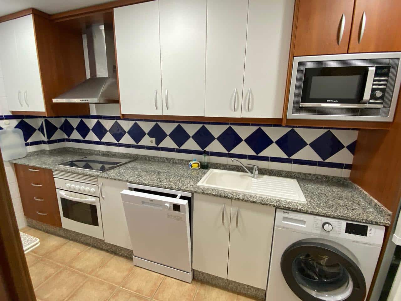 2 Zimmer Wohnung zu vermieten in Vera mit Pool Garage - 650 € (Ref: 9341786)