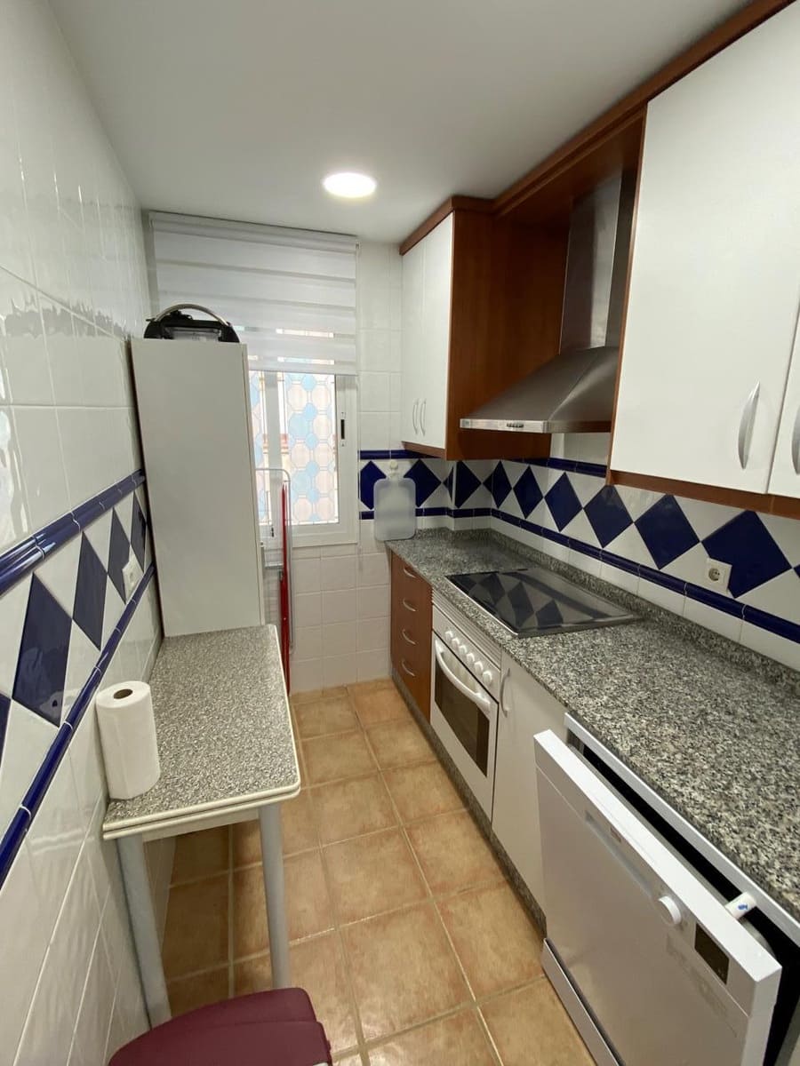 2 Zimmer Wohnung zu vermieten in Vera mit Pool Garage - 650 € (Ref: 9341786)