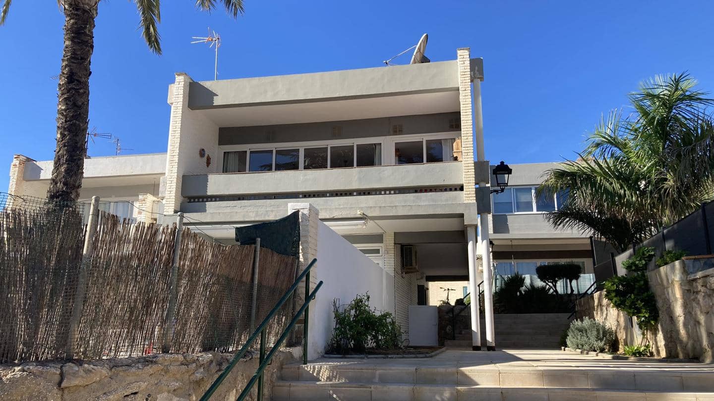 3 Zimmer Wohnung zu vermieten in Vera mit Pool - 1.050 € (Ref: 9399953)