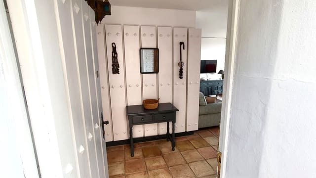 3 sovrum Lägenhet att hyra i Puerto del Rey, Vera med pool - 1 050 € (Ref: 9399953)