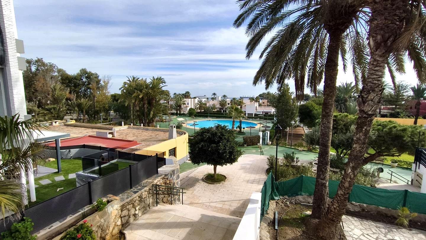 3 Zimmer Wohnung zu vermieten in Vera mit Pool - 1.050 € (Ref: 9399953)