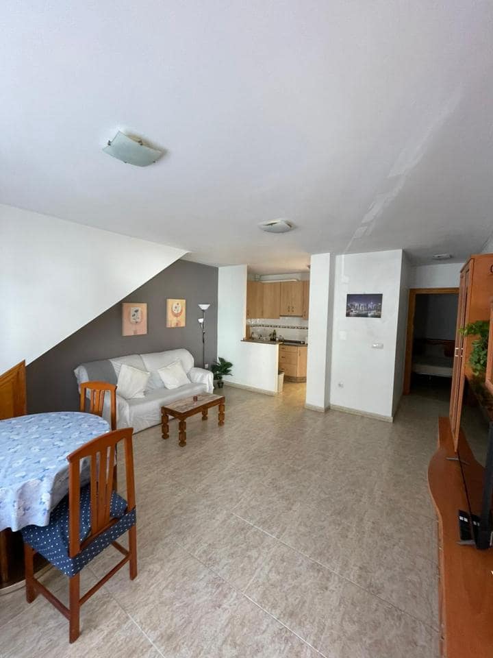 2 sovrum Lägenhet att hyra i Cuevas del Almanzora med garage - 700 € (Ref: 9432792)