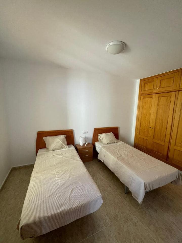 2 sovrum Lägenhet att hyra i Cuevas del Almanzora med garage - 700 € (Ref: 9432792)