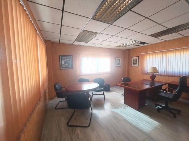 2 bedroom Commercial for rent in Antas - € 3,500 (Ref: 9438536)