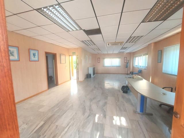 2 bedroom Commercial for rent in Antas - € 3,500 (Ref: 9438536)